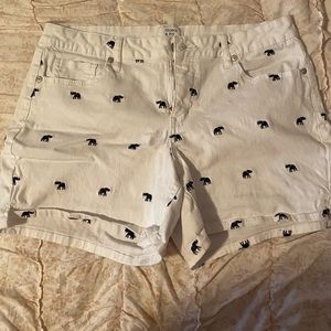 LAST CHANCE Crown and Ivy Elephant Shorts